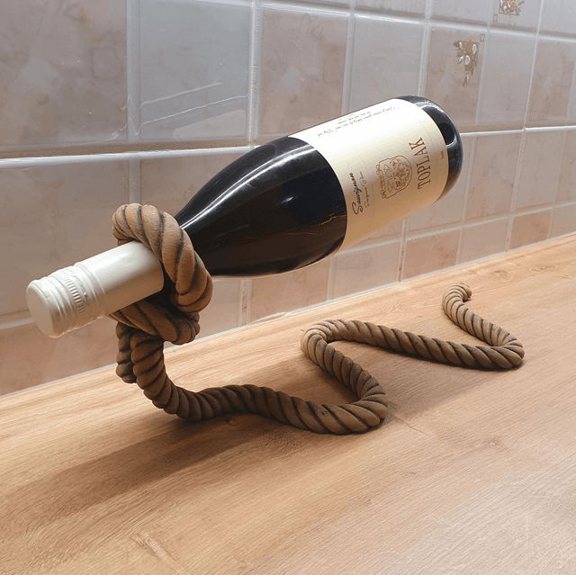 Support magique pour bouteille de vin en forme de corde